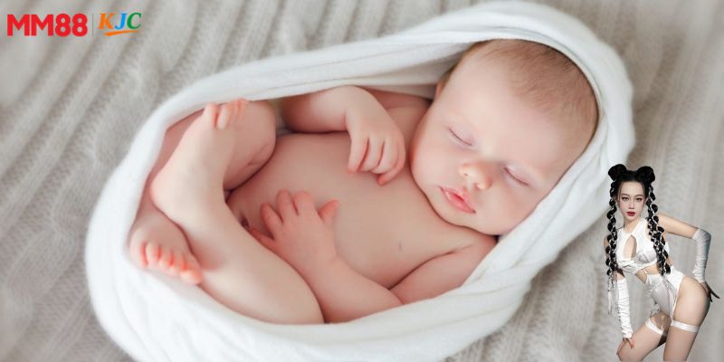 Điềm báo giấc mơ thấy em bé